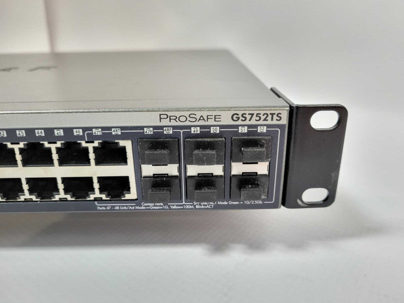 Netgear ProSafe 48 Port Gigabit Stackable Smart Switch 4 SFP Uplinks GS752TS  $