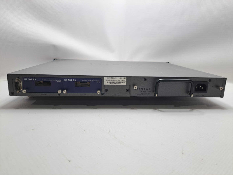 Netgear ProSafe GSM7352S V2 48 Port Gigabit Switch w/ 10G SFP UpLink *PARTS* )