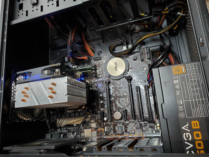 Custom PC - Intel i7-6700k @ 4.00 GHZ 16GB DDR4 500W PSU