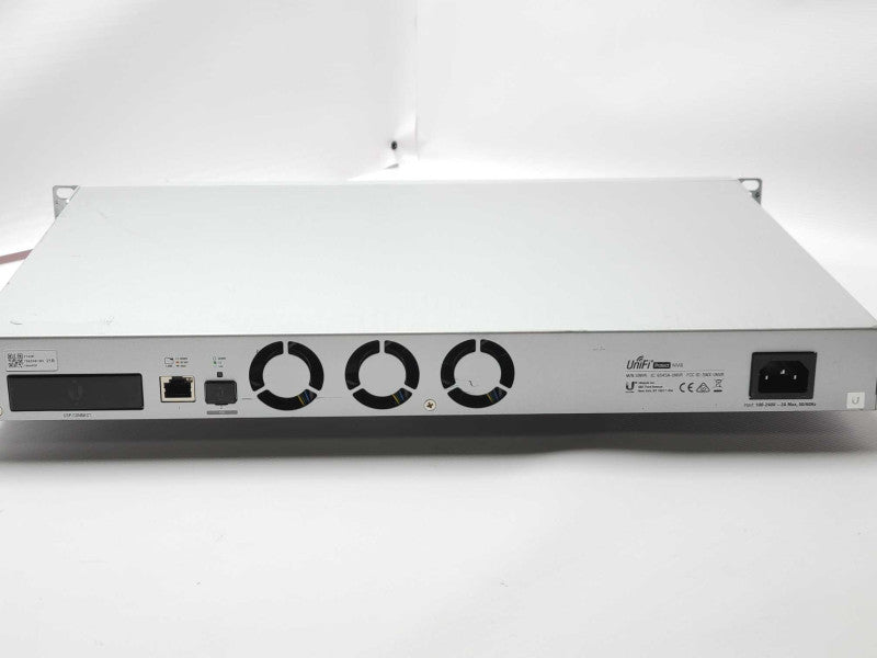 Ubiquiti UniFi Protect NVR Network Video Recorder -UNVR 4x 2TB HDDs, READ _