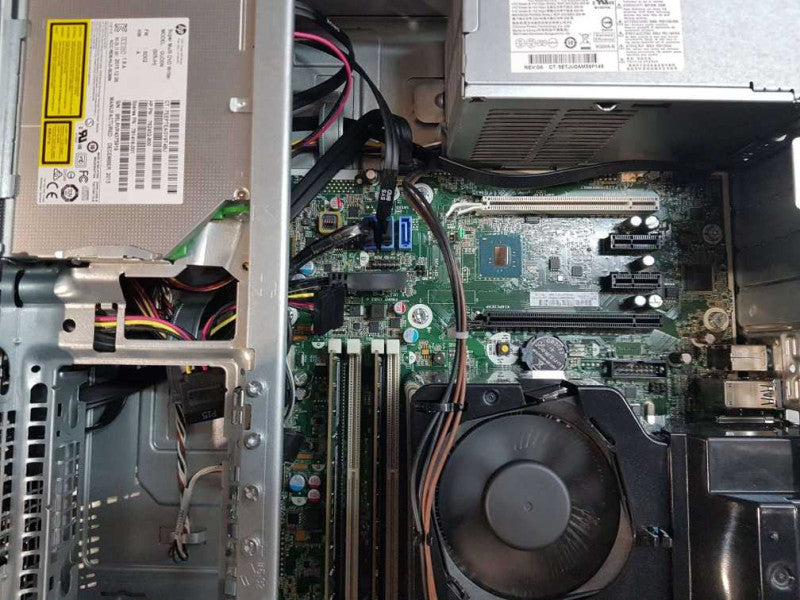 HP EliteDesk 800 G2 SFF i7-6700 CPU @ 3.40GHz 8GB  Ram Q