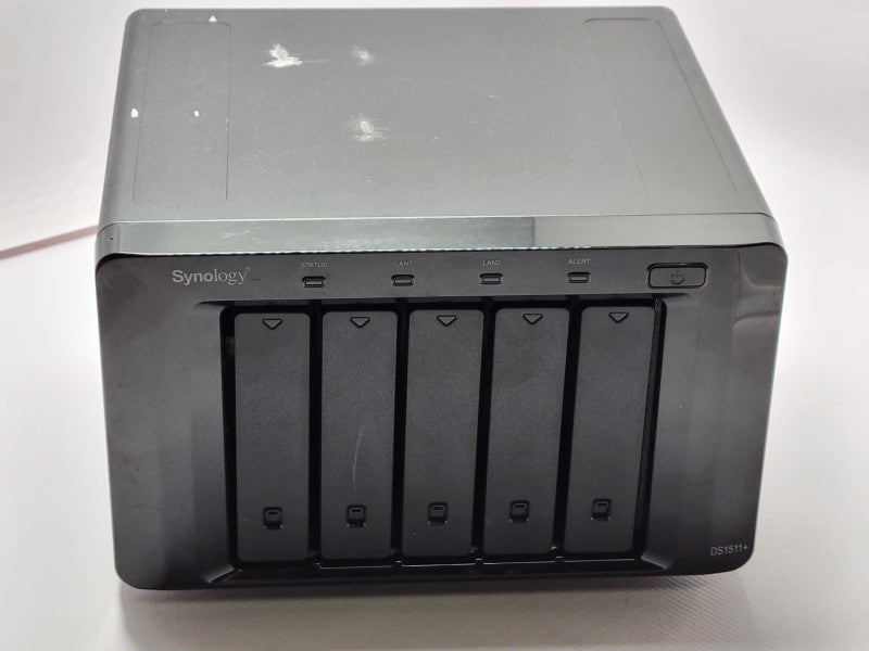 Synology DS1511+ DiskStation 5-Drive Bay NAS w/ 5x HDD Trays, READ _