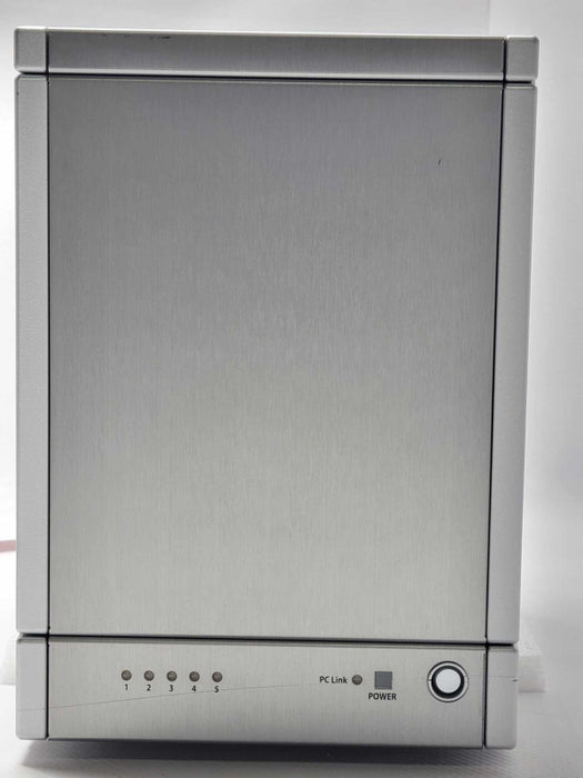 sans digital TR5UT+ 5-Bay Direct attached storage with 2x 3TB HDDs _