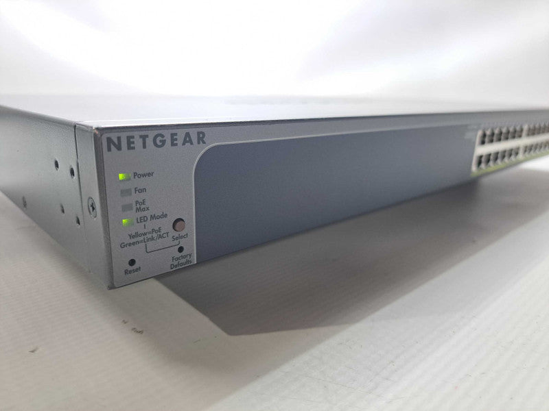 Netgear ProSafe GS728TP 24-Port Gigabit PoE Ethernet Switch )