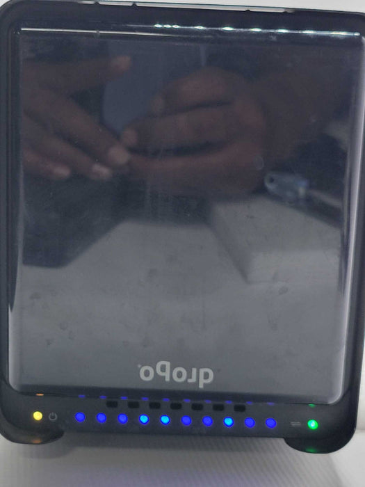 Data Robotics Drobo FS DRDS2-A 5- BAY NAS with 2x 2TB HDDs, READ _