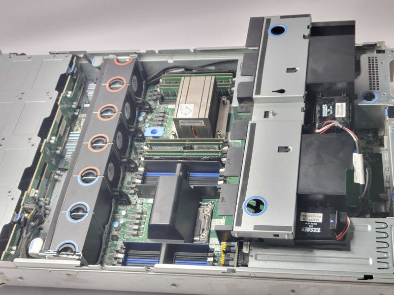 Lenovo TS RD650, 1x Xeon E5-2630v3 2.4GHz, 64GB DDR4, 2x PSU, LSI MR SAS 9286 _