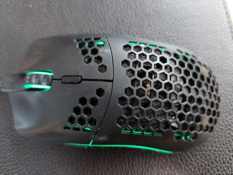 Glorious PC Gaming Race Mouse wired/or wireless with dongle Model: O Wireless