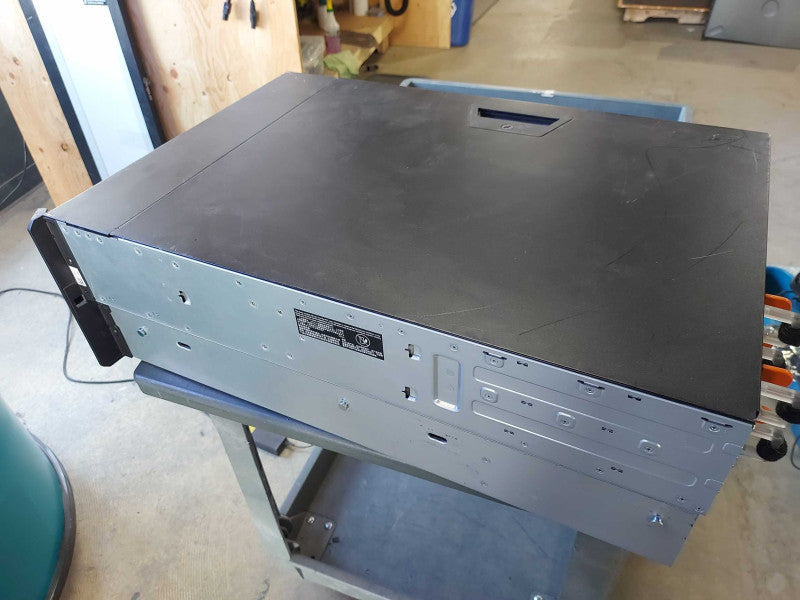 Dell PowerEdge VRTX server chassis 2x Blades M520 - READ BELOW #