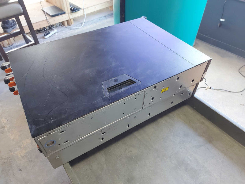 Dell PowerEdge VRTX server chassis 2x Blades M520 - READ BELOW #
