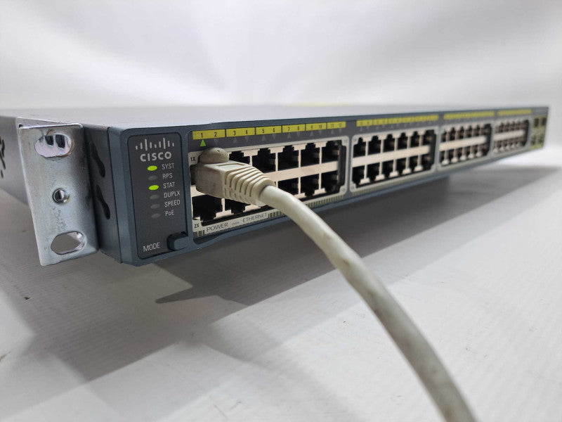 Cisco WS-C2960-48PST-L 48-Port Rack-Mountable Fast PoE Switch Q)