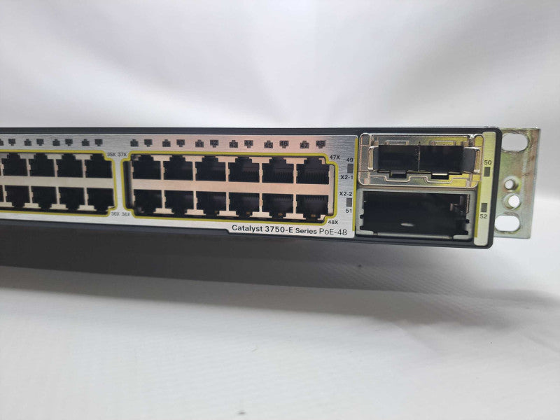 Cisco WS-C3750E-48PD-SF 48 Port Gigabit PoE Network Switch )