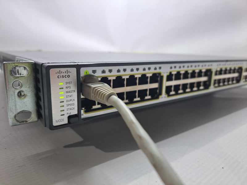 Cisco WS-C3750E-48PD-SF 48 Port Gigabit PoE Network Switch )