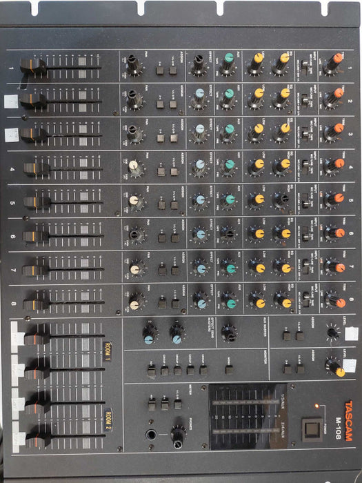 Tascam Mixer Model: M-108