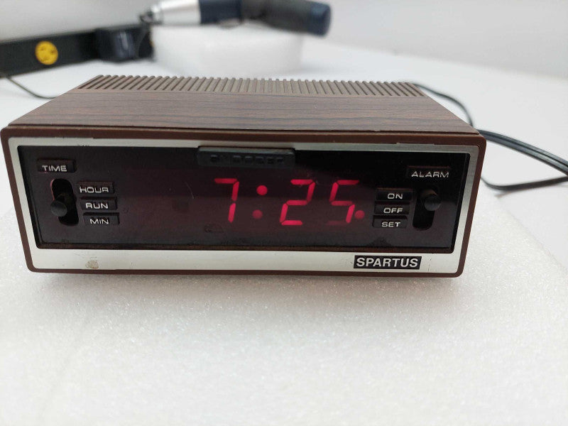Vintage Spartus Electric Alarm Clock