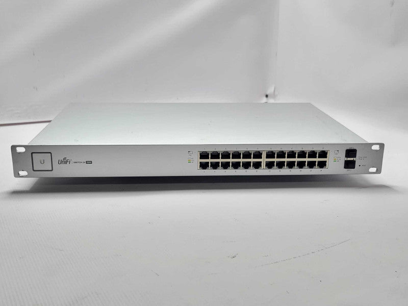 Ubiquiti UniFi US-24-250W 24-Port Managed Gigabit PoE+ Switch READ _