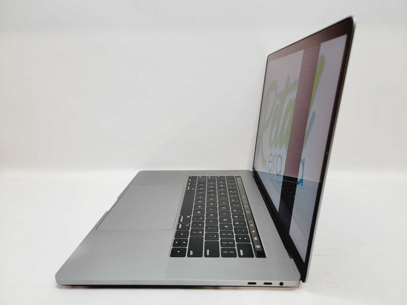 Apple Macbook Pro 2019 Core i9-9980HK @ 2.4GHz 32GB DDR4 2TB SSD Vega 20 4GB (
