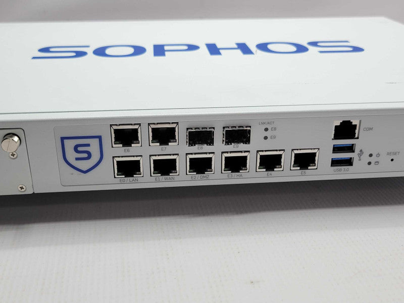 Sophos SG 330 Firewall Security Appliance Switch _
