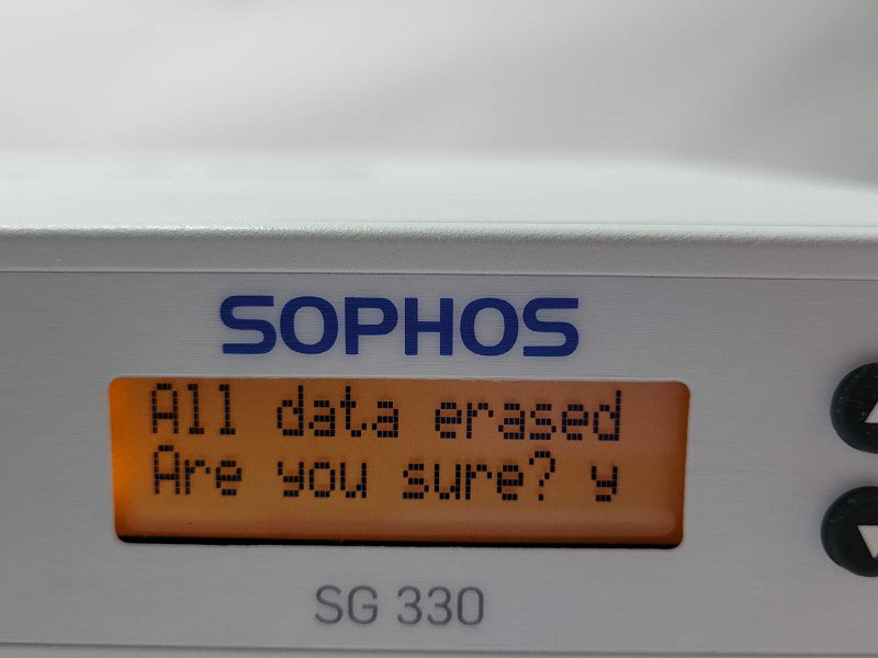 Sophos SG 330 Firewall Security Appliance Switch _