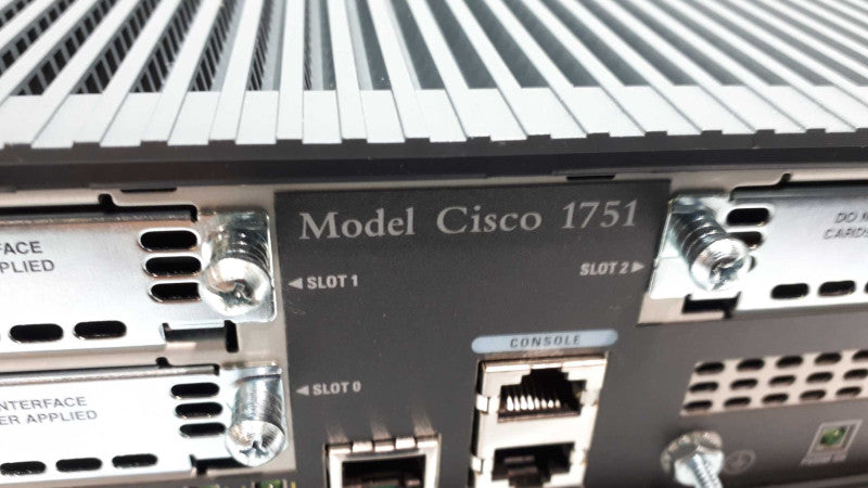 Cisco Model 1751 Series Wired Modular Router &