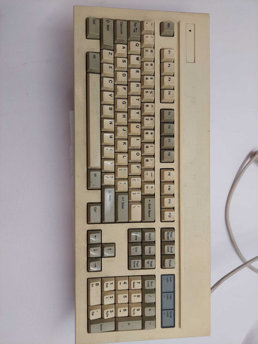 Vintage Se-Jin Electronics Keyboard Model: EAT - 1010 Made in Korea