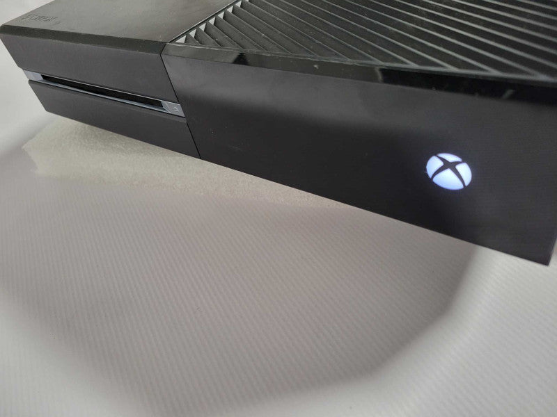 Microsoft Xbox One 1540  Video Game Console - Parts Only !