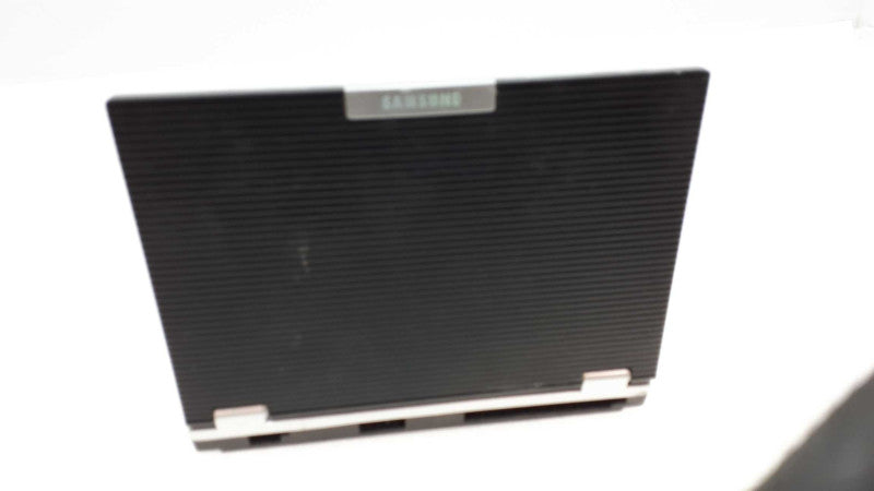 Samsung DVD-L70 Portable DVD Player (7\\") &