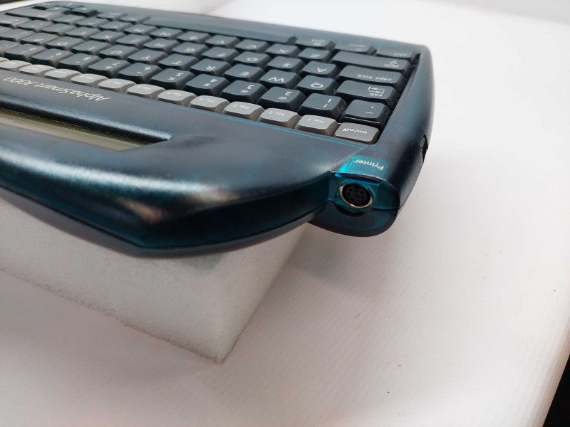 AlphaSmart 3000 Portable Desktop Word Processor