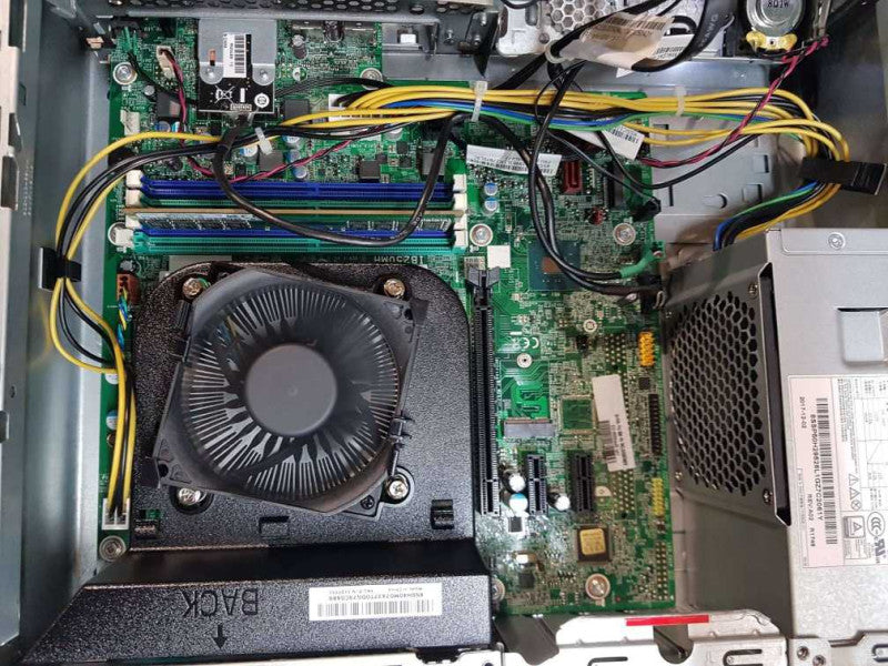 Lenovo ThinkCentre M710s SFF Intel i5 - 6500 CPU @ 3.20GHz 8GB RAM Q