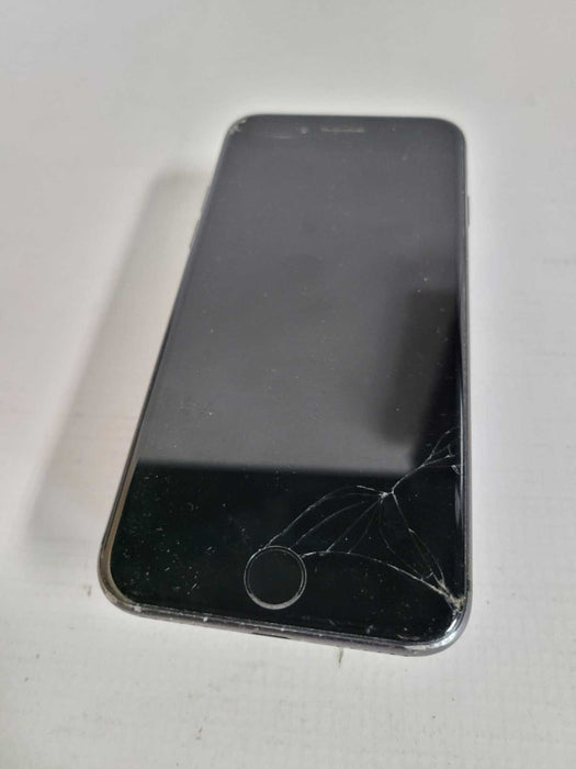 Apple iPhone 8 64GB (A1905) - READ