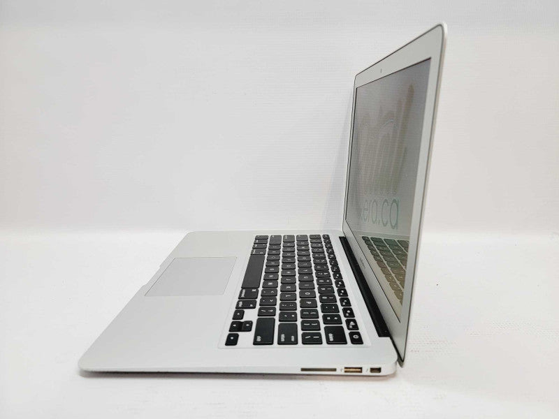 Apple Macbook Air 2017 Core i5-5350U @ 1.8GHz 8GB DDR3 250GB SSD (