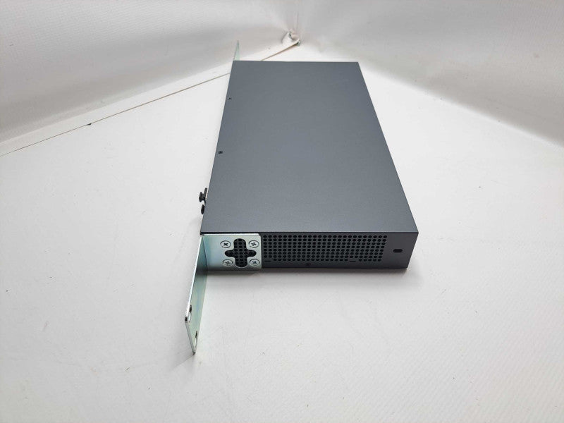 HP J9803A 1810-24G 24-Port Gigabit Ethernet Network Switch + Rack Mount Ears )
