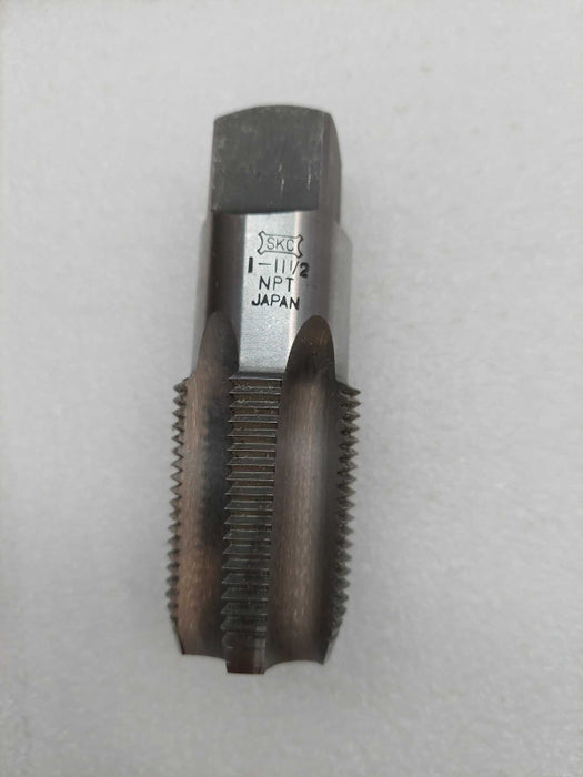 1\\"-11-1/2 NPT Pipe Tap