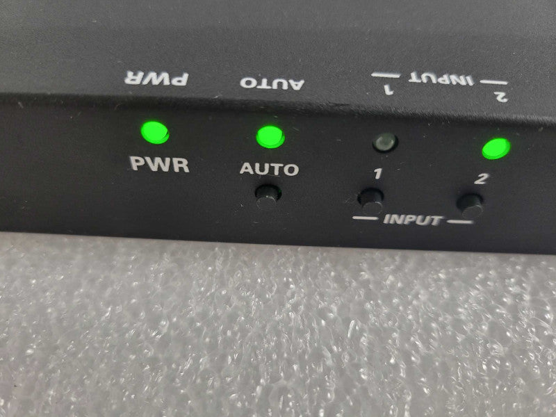 Crestron HD-MD-400-C-E HD Scaling Auto-Switcher & HDMI over CATx Extender Q!