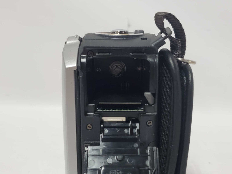 Canon FS100 Digital Camcorder (READ) |