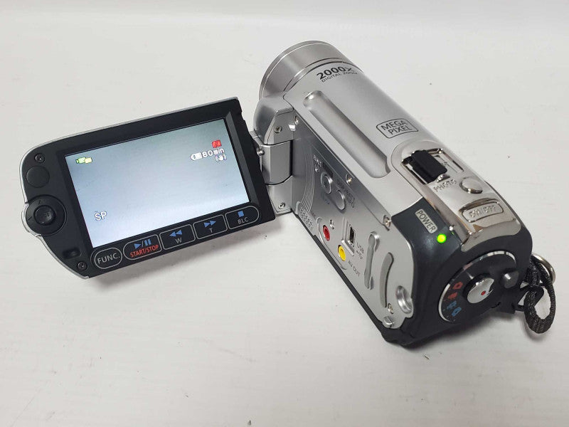 Canon FS100 Digital Camcorder (READ) |