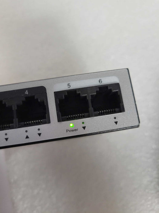 BDCOM S1006-4P 100Mbps Multi Functional PoE Switch !