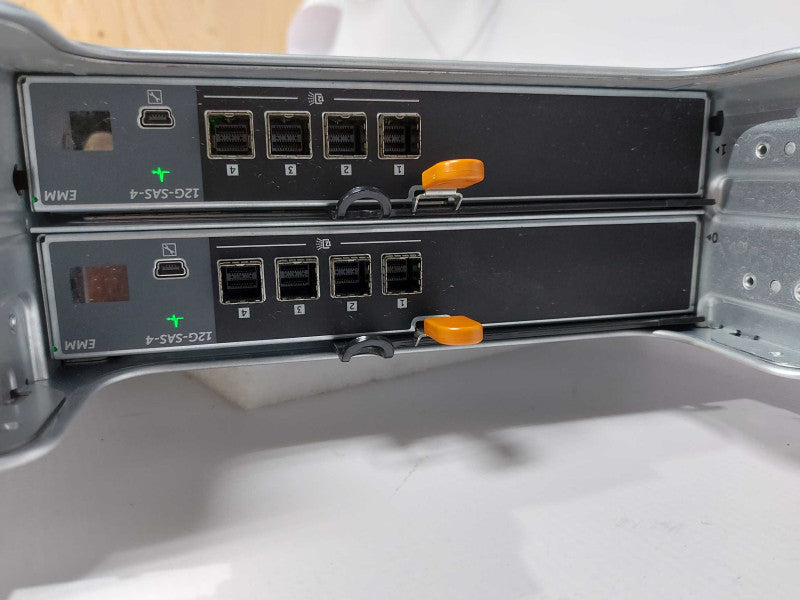Dell EMC SCv300 Storage Expansion Enclosure 2x psu / 2x 12gbps controller #