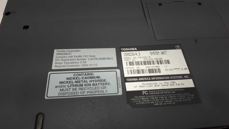 TOSHIBA 1555CD5/4.3 SYSTEM UNIT MODEL NO.P5155U-A Vintage Laptop &