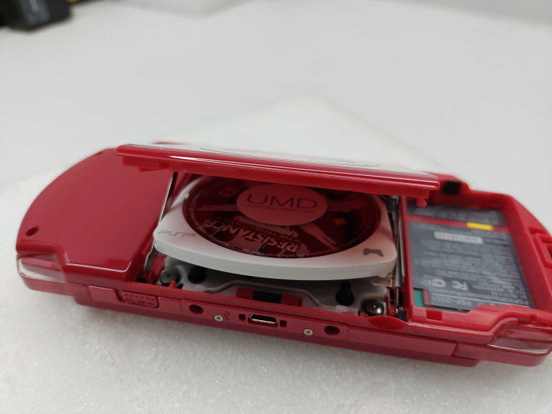 Sony Playstation Portable PSP Red Model:PSP-2001 God of War Edition with game