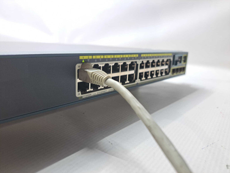 Cisco WS-C2960S-24PS-L PoE+ Gigabit PoE Network Switch )