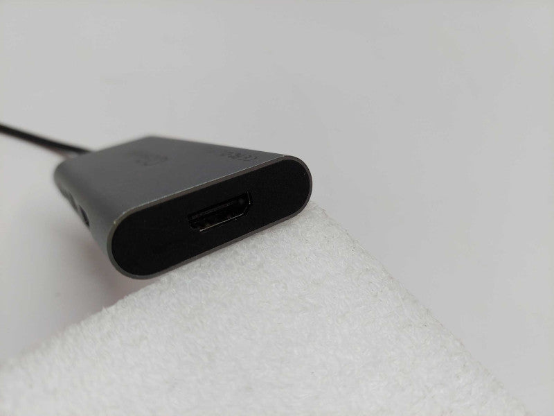 QGeeM USB-C Hub Card Reader