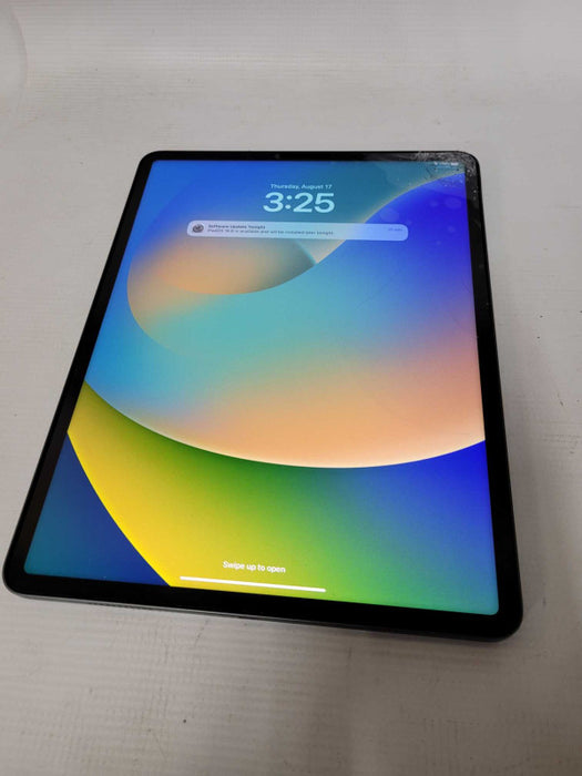 Apple iPad Pro 12.9\\" 5th Gen 128GB (A2378) - READ