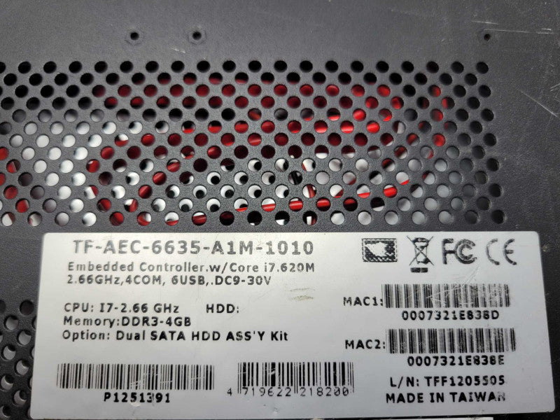 AEC-6635 Fanless Embedded Controller with Intel Coreâ¢ i7 CPU, 4GB RAM _