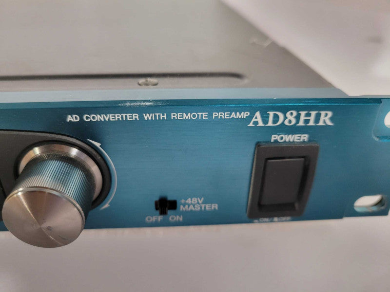 Yamaha AD8HR 8ch Analog to AES Converter !