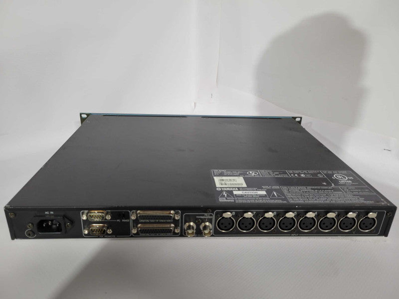 Yamaha AD8HR 8ch Analog to AES Converter !