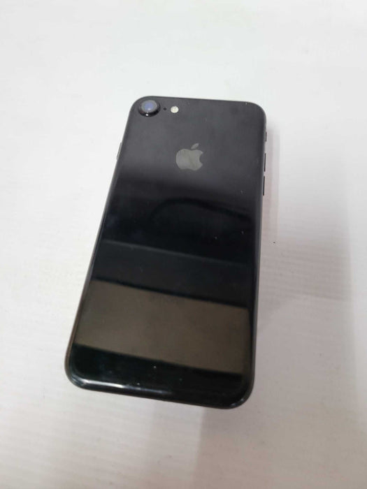 Apple iPhone 8 64GB (A1905)  Q