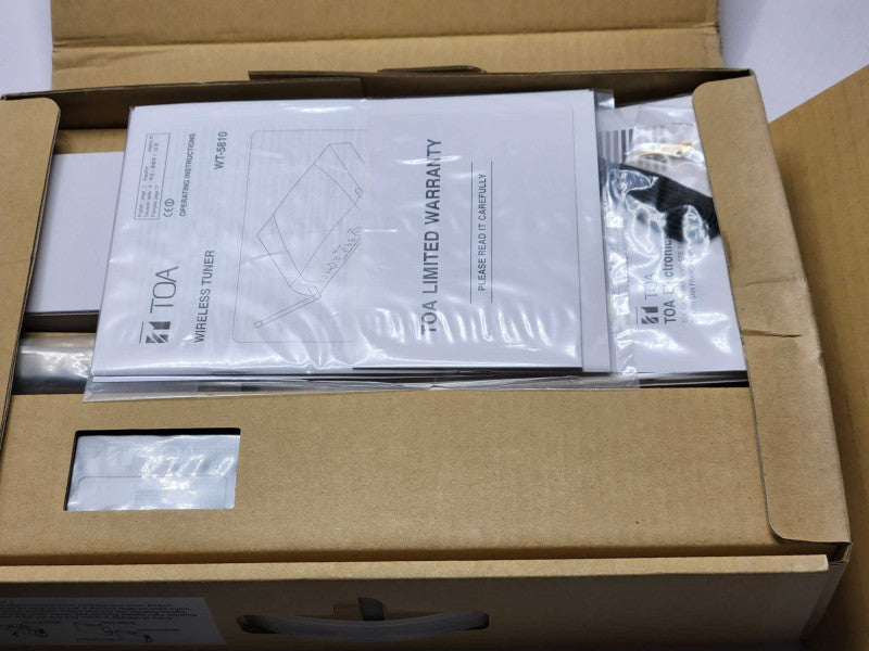 New Open-Box TOA WS-5300 A01US UHF wireless Microphone system _