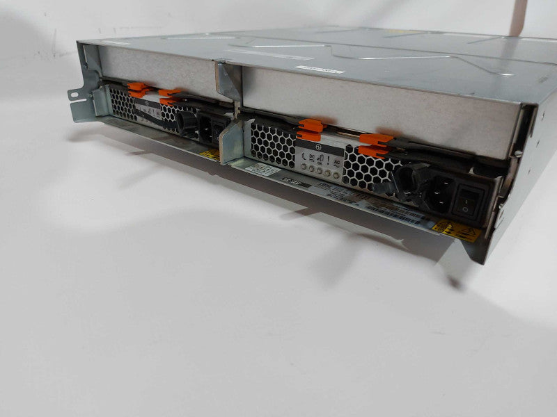 IBM SAN storage system 1746-C2A chassis - 2x PSU - no controllers #
