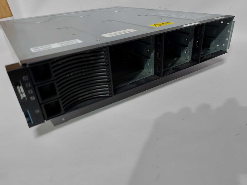 IBM SAN storage system 1746-C2A chassis - 2x PSU - no controllers #