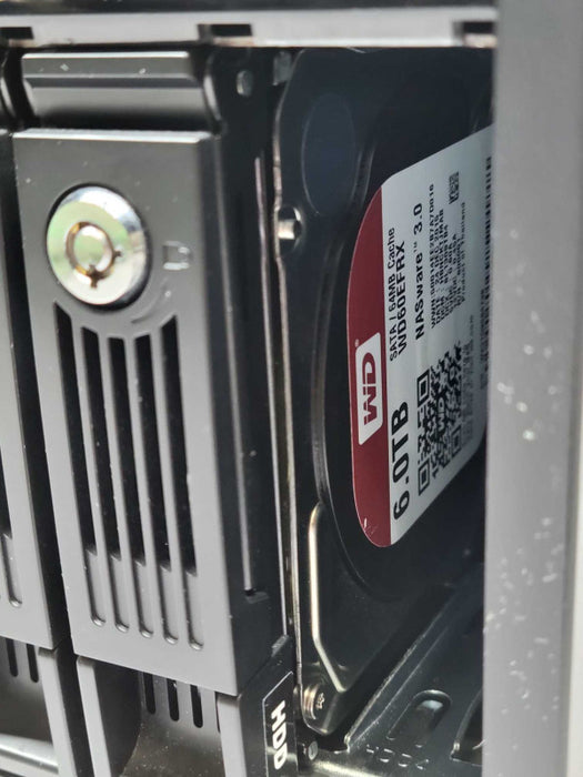 QNAP TS-469 PRO NAS - Intel Atom | 3GB RAM (4x6TB WD RED) 24TB RAID 10